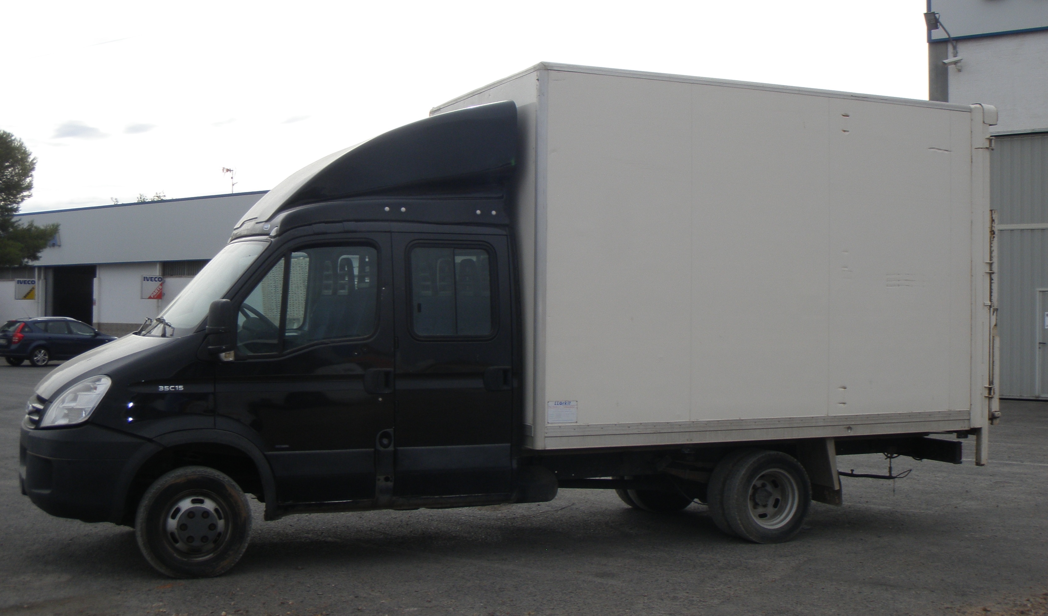 foto 2 - IVECO Daily 35C15D - Doble Cabina 2007